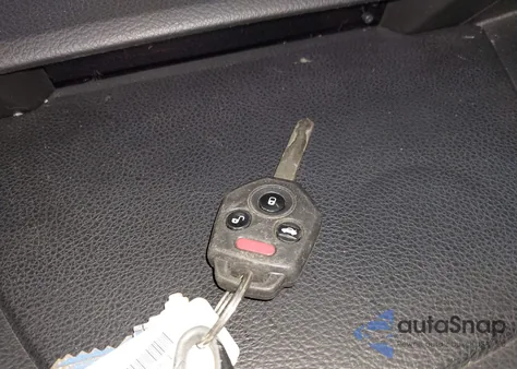 2013 Subaru Outback 2.5I Premium from USA, damaged, VIN 4S4BRCGC0D3300377